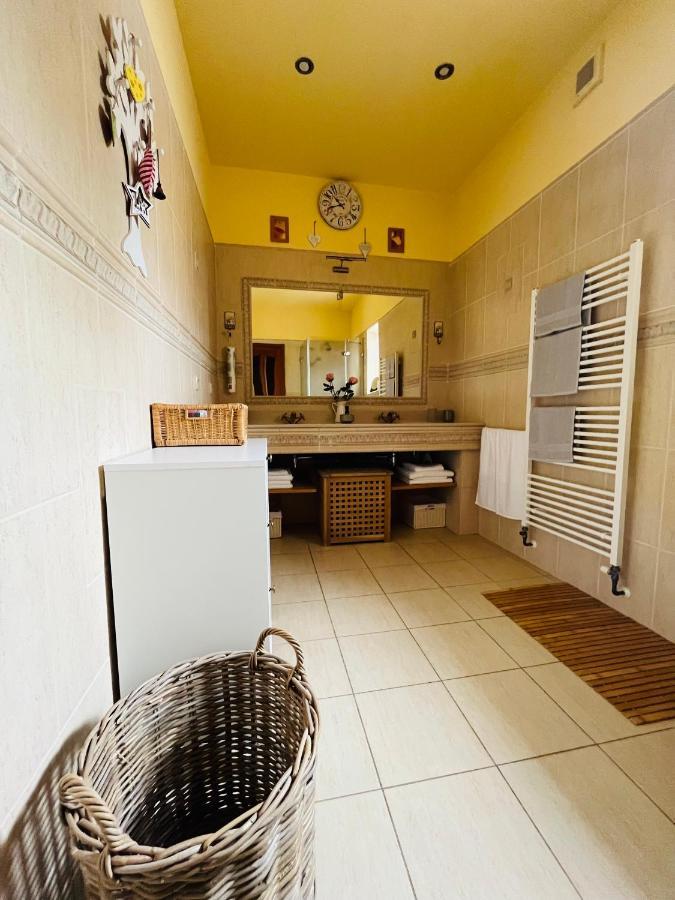 Dvůr Králové nad Labem Apartman U Smrku מראה חיצוני תמונה